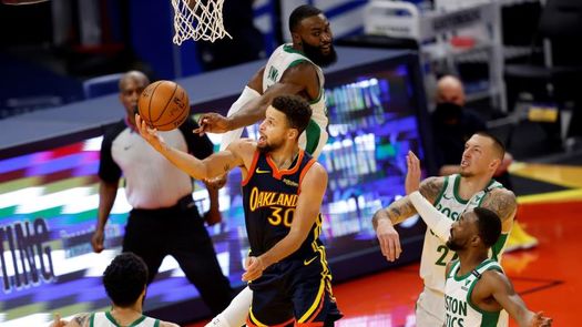 VanVleet, 54 puntos; Anthony supera a Wilkins; Jazz recuperan mejor marca NBA