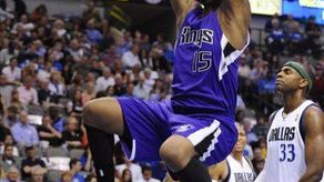 108-101. Cousins y los Kings ganaron el duelo de los perdedores a los Lakers y Bryant