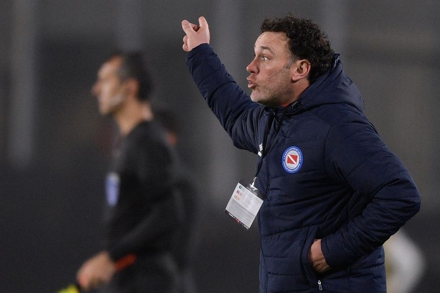 Argentinos derrotó a Gimnasia y sigue su camino en la Copa Argentina