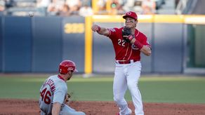 3-2. Dietrich y los Rojos dan quinta derrota a los Padres