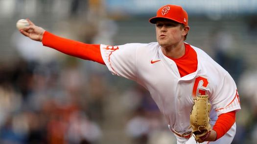12-3. Webb y Yastrzemski se combinan en el triunfo de los Gigantes sobre los Rockies