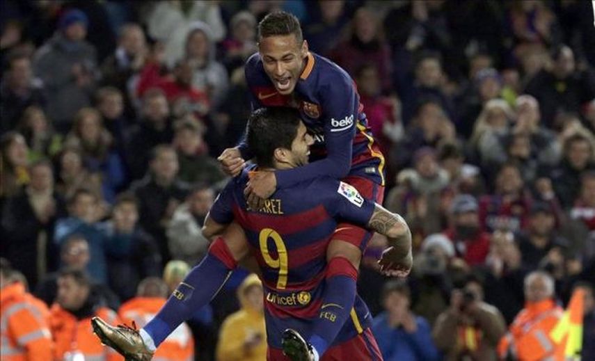 El Atlético defiende el liderato del acoso de la MSN y la BBC