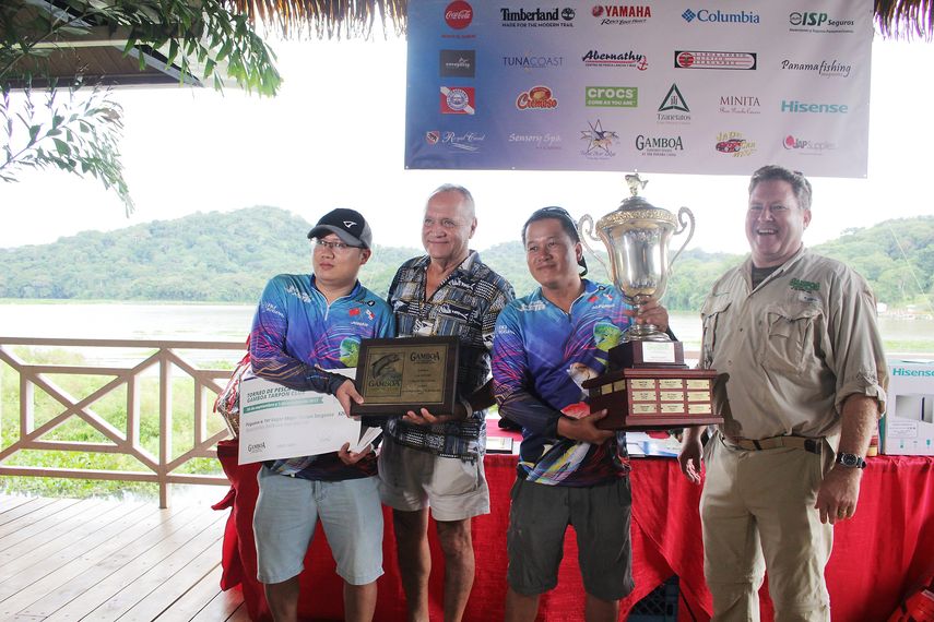 Torneo de pesca Gamboa Tarpon Club premia a las Riveras del Canal de Panamá