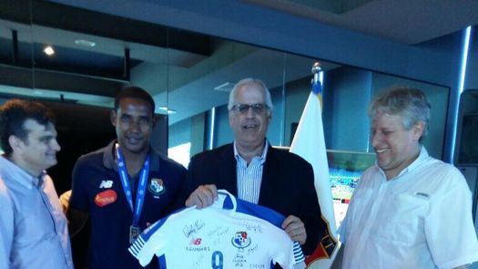 FEPAFUT agasaja a campeones de fútbol playa de la CONCACAF