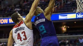 94-87. Henderson y los Hornets vuelven a ganar a los Wizards