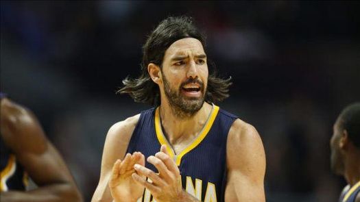 Luis Scola anunció que jugará en los Raptors de Toronto la próxima temporada