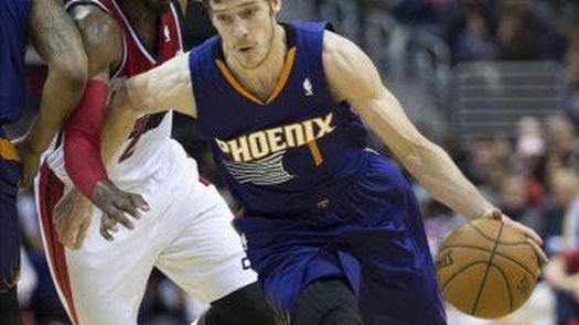 106-118. Dragic logra un doble-doble y los Suns detienen a los Mavericks