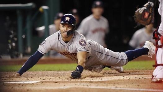 10-5. Correa pega dos cuadrangulares y los Astros toman ventaja