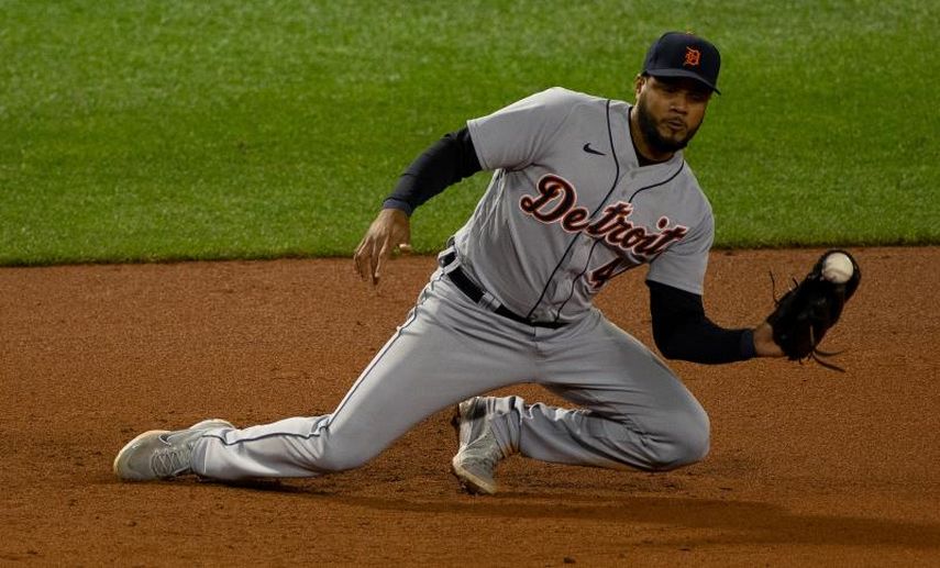 7-0. Candelario jonronea y Peralta lanza sólido en el triunfo de los Tigres