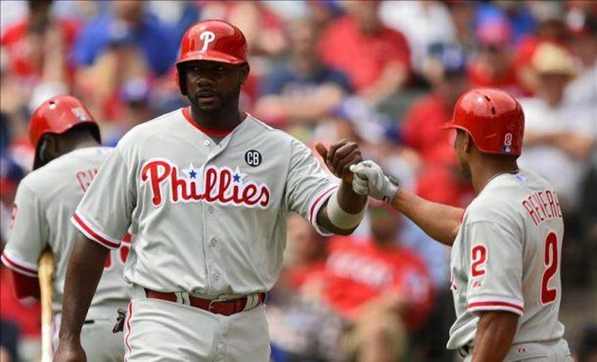 Howard cubrirá la inicial de los Filis