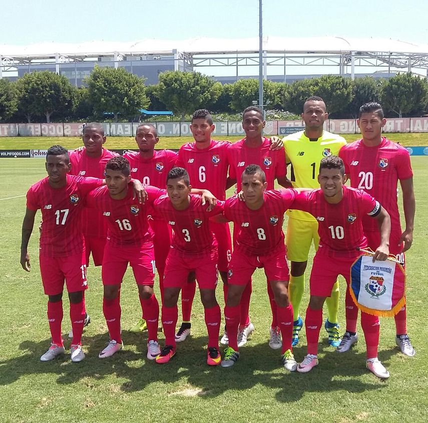 Pipino releva lista de convocados para el Clasificatorio de UNCAF Sub-20