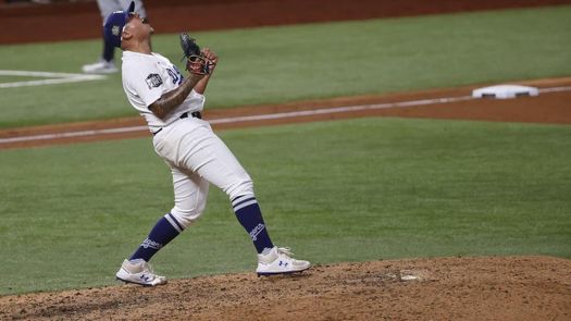 Urías y Petit, líderes en victorias; Laureano luce en defensa y ataque