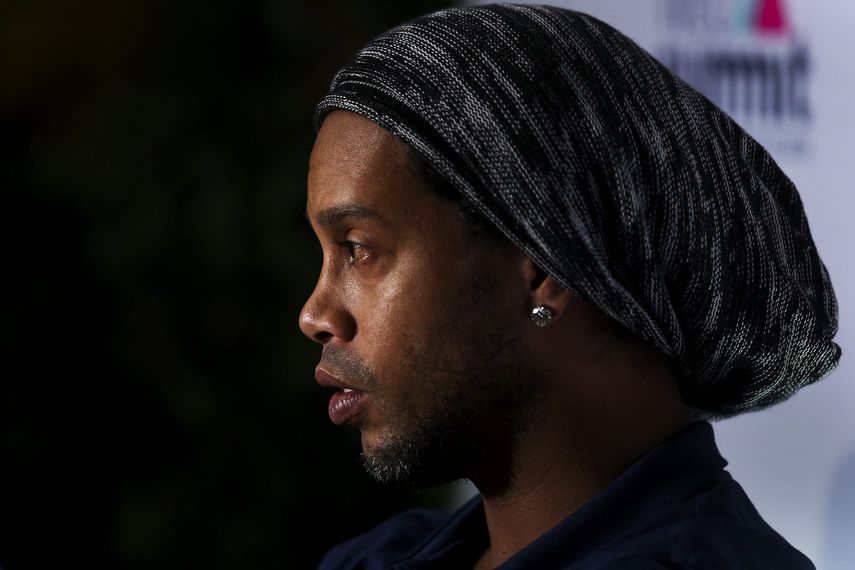 Ronaldinho Gaúcho deberá explicar vínculo con empresa de pirámide financiera