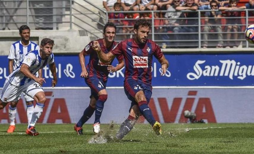 El Eibar examina al Real Madrid y el Barça acecha desde Vigo