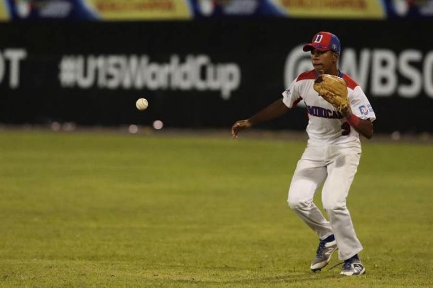 República Dominicana da una paliza de 20-8 a Australia en el Mundial sub15