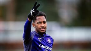 Michael Amir Murillo con la casaca del Anderlecht.&nbsp;
