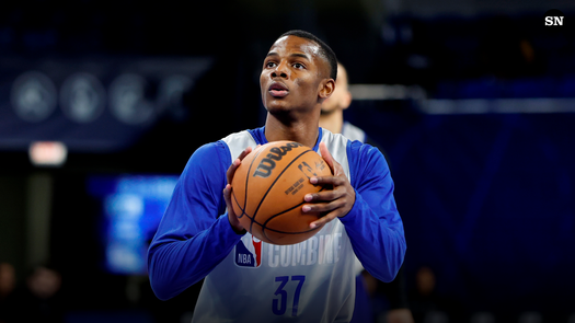 Iverson Molinar habría llegado a un acuerdo como agente libre con los Milwaukee Bucks tras no ser seleccionado en el Draft de la NBA, informó Shams Chanaria de The Athletic