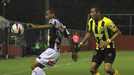 El Tauro FC se enfrenta al CAI, buscando continuar en la defensa de su título