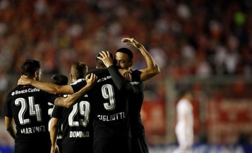 Independiente derrotó a Racing y San Lorenzo con Unión quedaron como escoltas