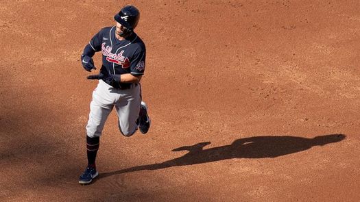 7-6. Dansby Swanson lidera la remontada y el triunfo de los Bravos