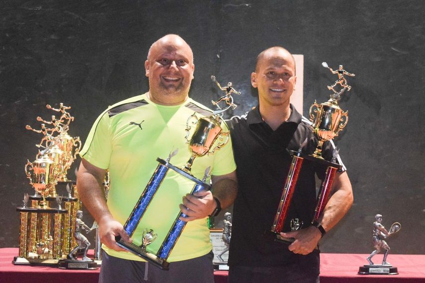 Finales intensas en la Sexta Parada de Frontenis