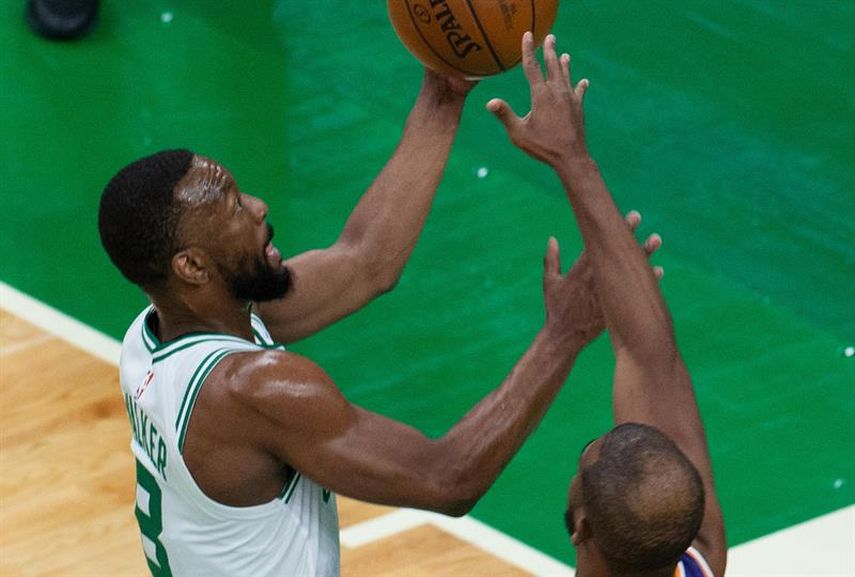 99-86. Walker anota 32 puntos y le da el triunfo a los Celtics