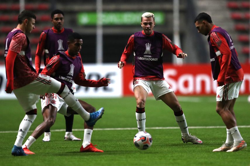 2-2. Flamengo empata en Chile ante Unión La Calera y roza la clasificación