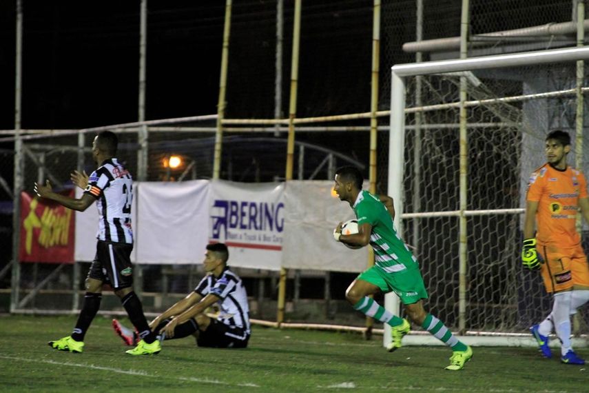 Alianza vence al Tauro y sale del sótano