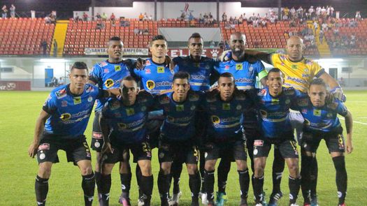 Tauro consigue una victoria que lo deja como líder absoluto del torneo