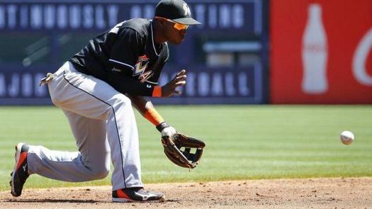 3-2. Hechavarría sella con jonrón la victoria de los Marlins