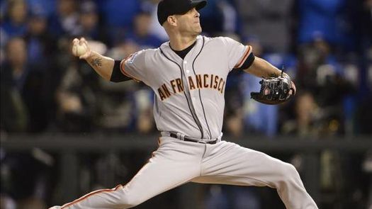 5-1. Hudson controla desde la lomita a los Diamondbacks