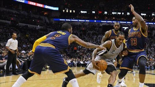 Noche espectacular de Irving ante los campeones, pierden Grizzlies y Rockets