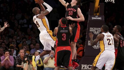 Bryant sigue haciendo historia, Warriors, Spurs y Grizzlies vuelven a ganar