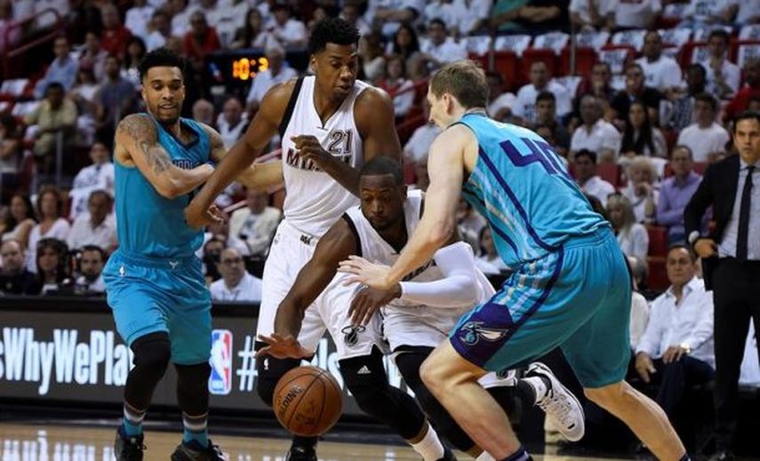 123-91. Deng y Whiteshide con los Heat destrozan a los Hornets