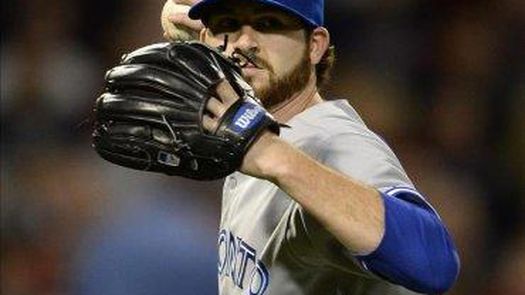 7-1. Hutchison y Encarnación se combinan para derrotar a los Medias Rojas