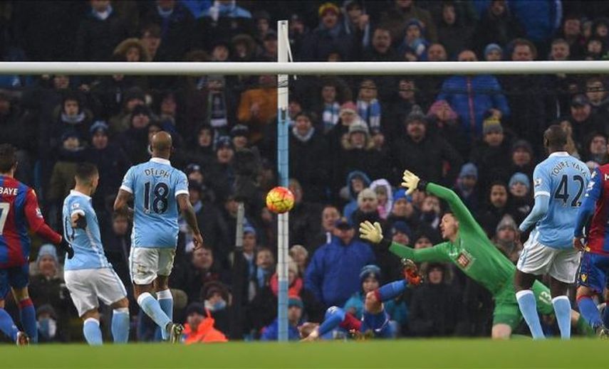 El City líder temporal tras golear al Crystal Palace (4-0)