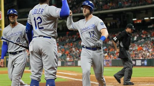 11-0. El venezolano Pérez y Dozier castigan a los Piratas con jonrones