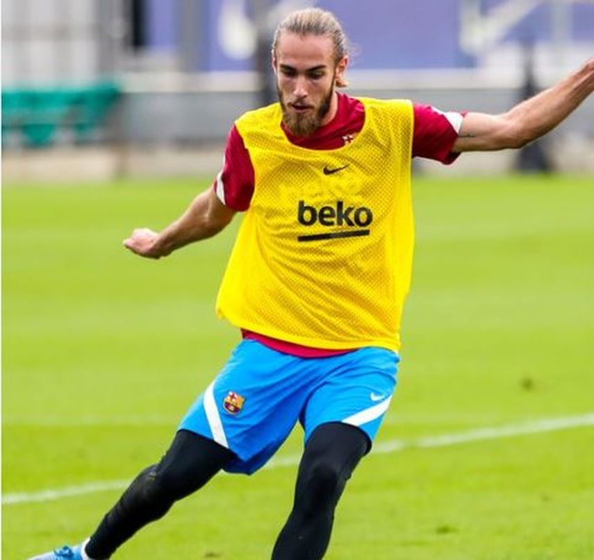 Un Barça mermado de efectivos completa su último entrenamiento de la semana