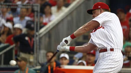 5-4. Hoskins y Pirela sacan la pelota del campo contra los Bravos