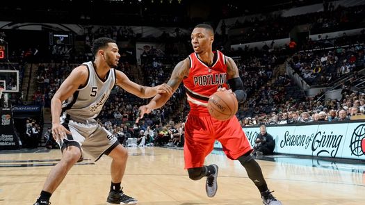 119-129. Lillard con 43 puntos roba el triunfo a los Spurs
