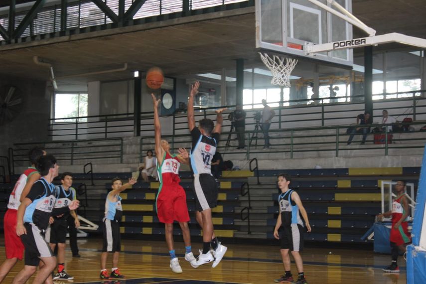 Intercolegial Kiwanis de Baloncesto toma fuerza
