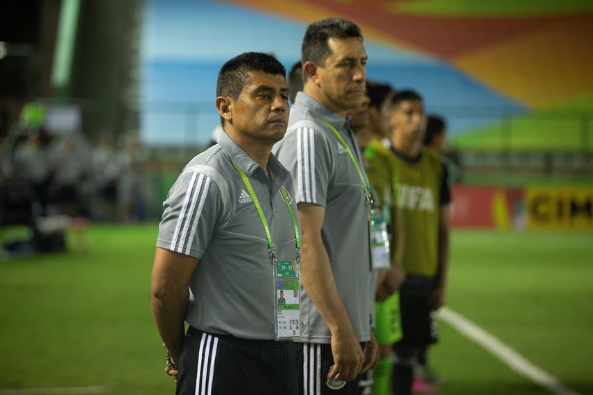 Entrenador de mexicanos subcampeones mundiales lamenta falta de seguimiento
