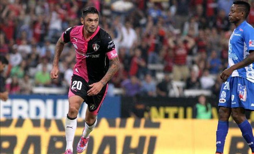 Goleada del León al Atlas marca poco productiva jornada 15 de fútbol mexicano