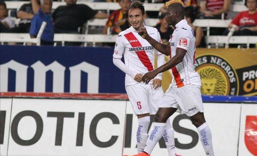 El Morelia firma su segundo triunfo del torneo al vencer por 2-1 al Monterrey