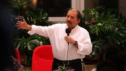 Ortega califica a Roberto Clemente como /símbolo eterno de solidaridad/