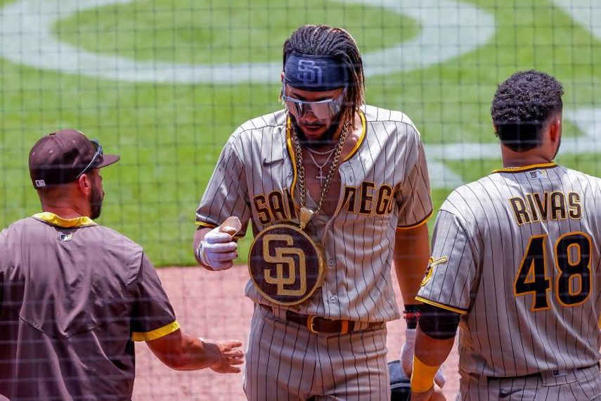 3-2. El dominicano Tatis Jr. jonronea y marca el triunfo de los Padres