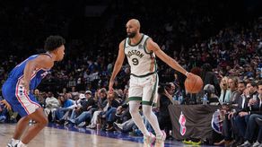 Celtics vencieron a los 76ers con un Derrick White estelar