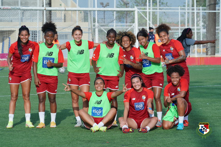Panamá Femenina ya está lista para viajar a su primera final