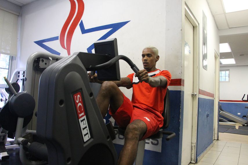 Azmahar Ariano: “En junio ya tengo que estar en la cancha”