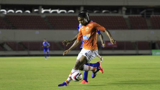 Chepo FC gana por la mínima ante un Árabe Unido preocupante